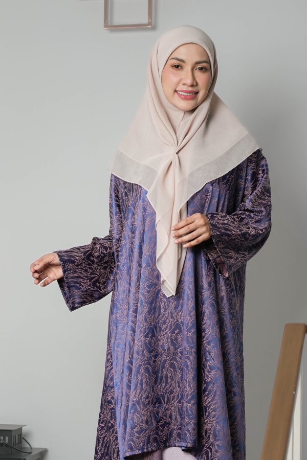 JUITA NAVY SENJA