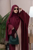 [Zulaikha] Deep Maroon