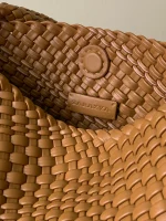 LUMIA CARAMEL